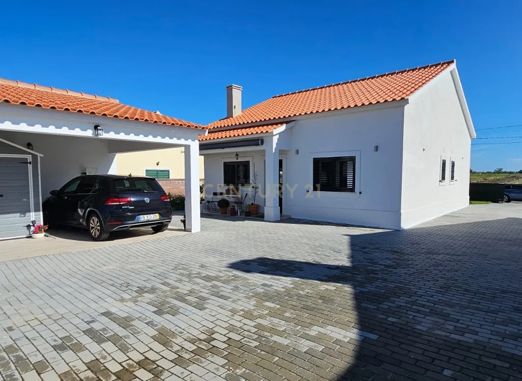 Moradia T2+1 com 1200m2 de Terreno - Image 4