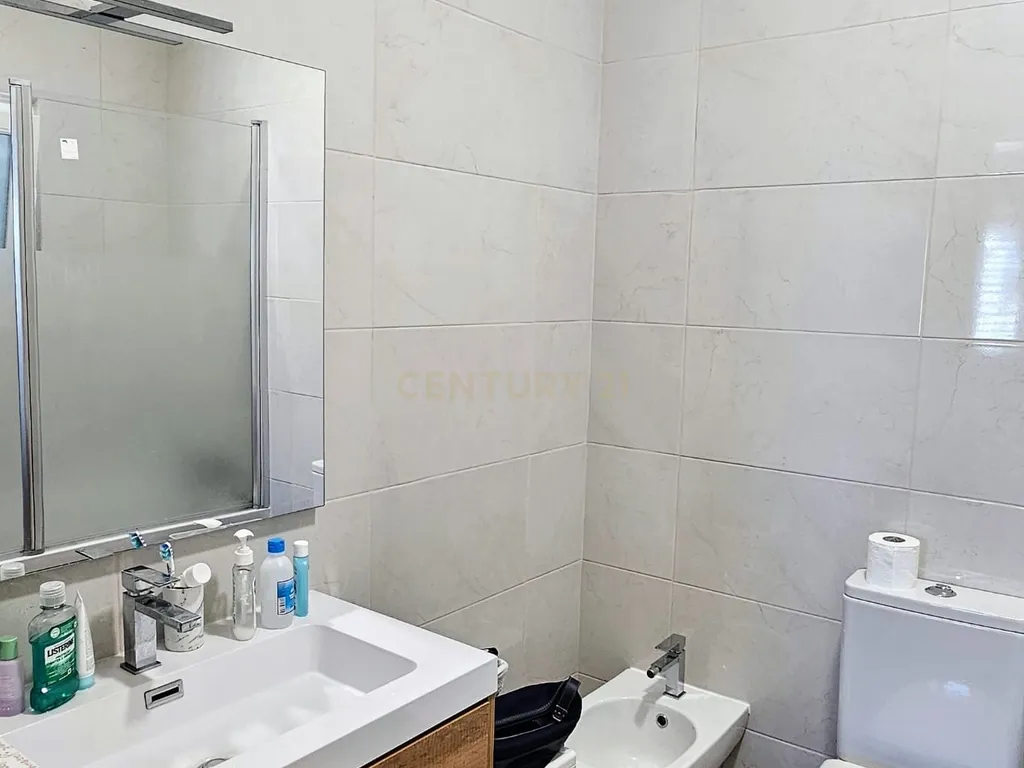 Moradia T2+1 com 1200m2 de Terreno - Image 18