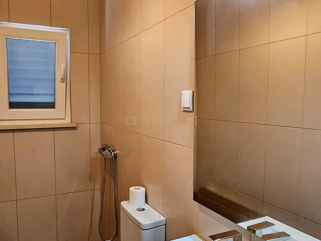 Moradia T2+1 com 1200m2 de Terreno - Image 21