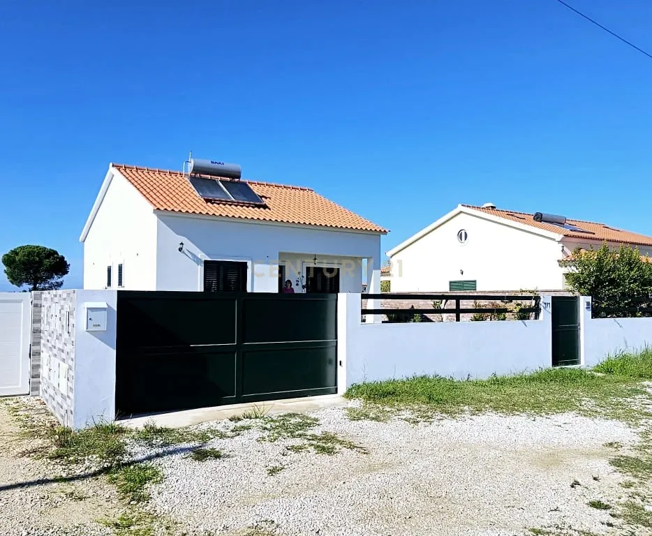 Moradia T2+1 com 1200m2 de Terreno - Image 27