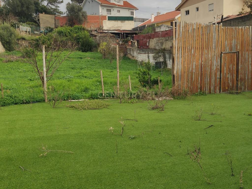 Lote de terreno urbano com 1200 m2 para construção junto ao Condominio Villaggio Manique - Image 6