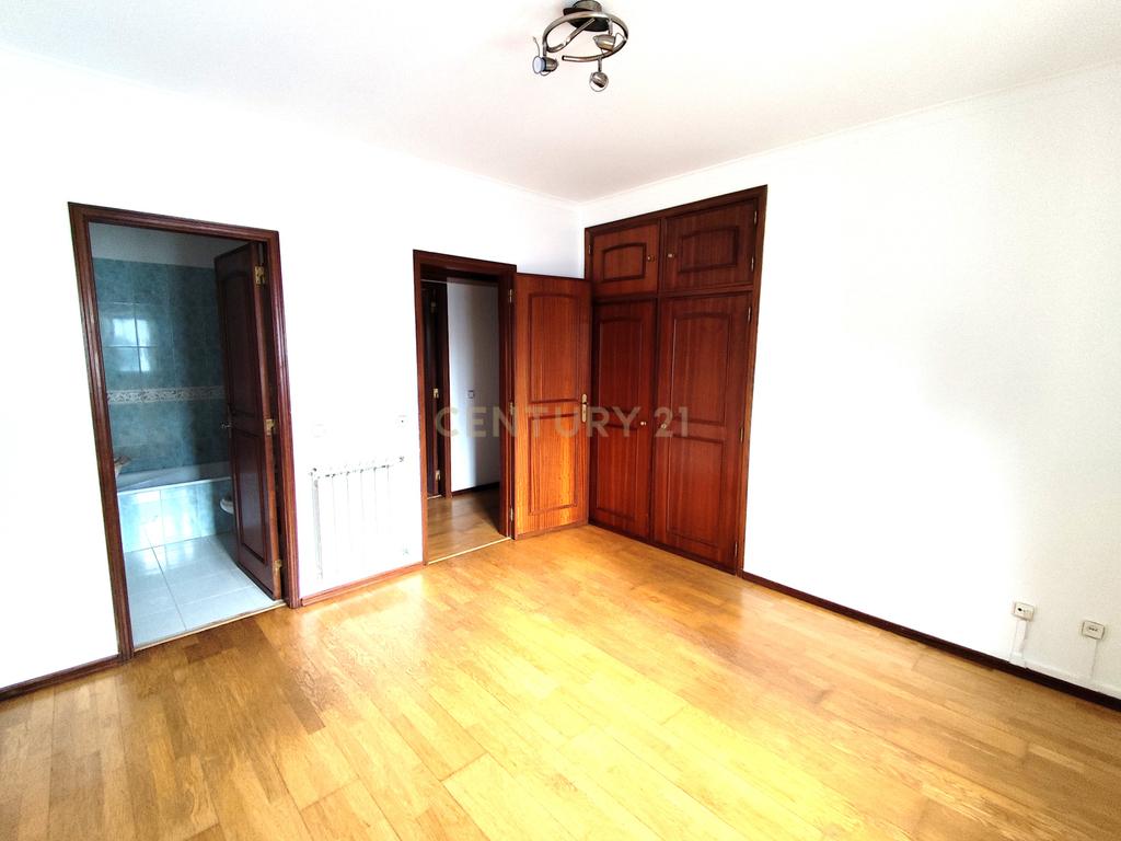 Apartamento T2 em São Domingos de Rana, Cascais - Image 6