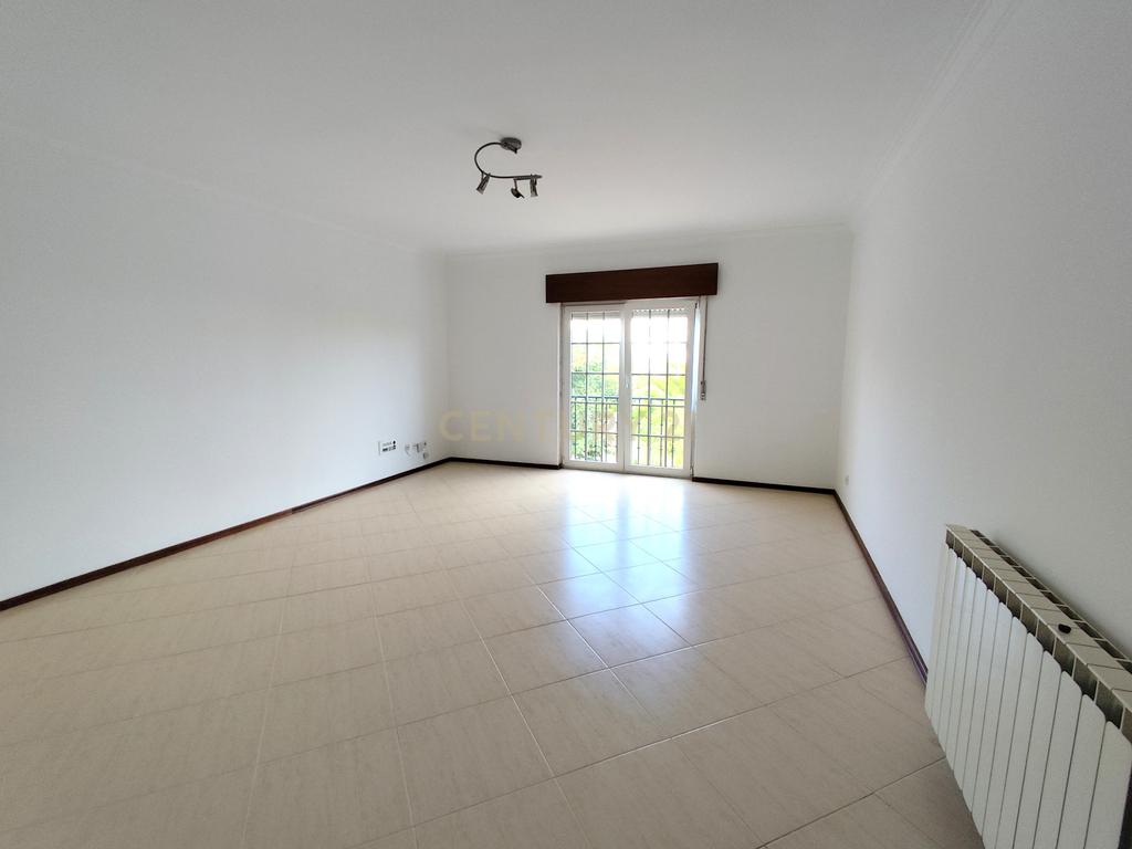 Apartamento T2 em São Domingos de Rana, Cascais - Image 8