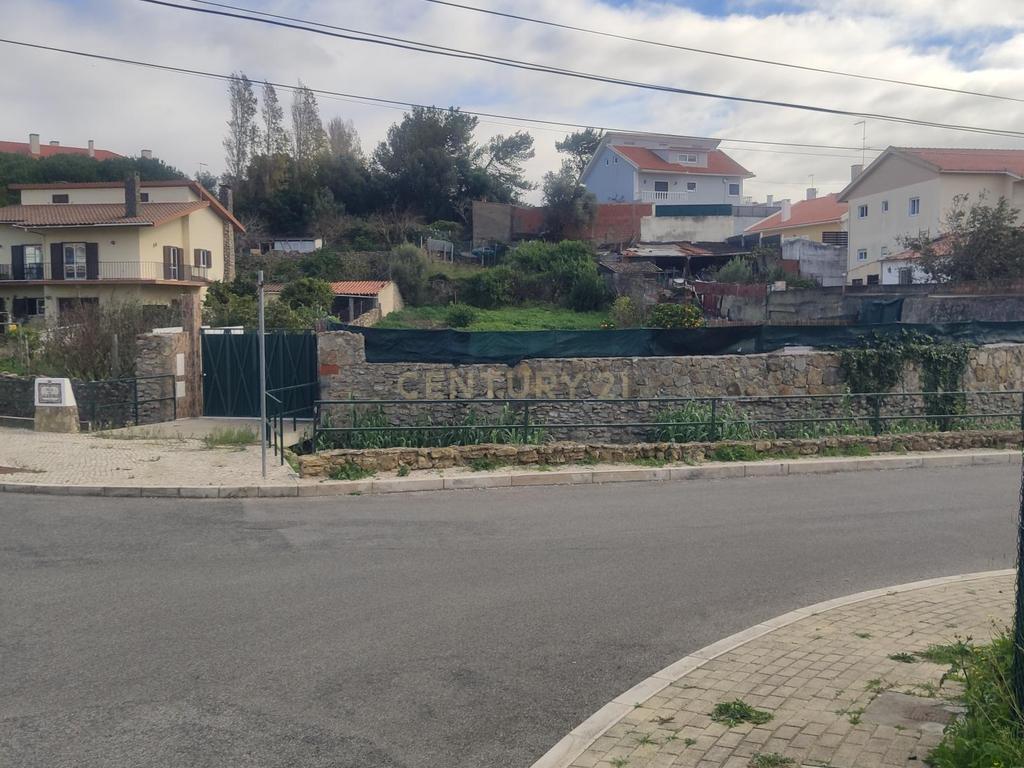 Lote de terreno urbano com 1200 m2 para construção junto ao Condominio Villaggio Manique - Image 11