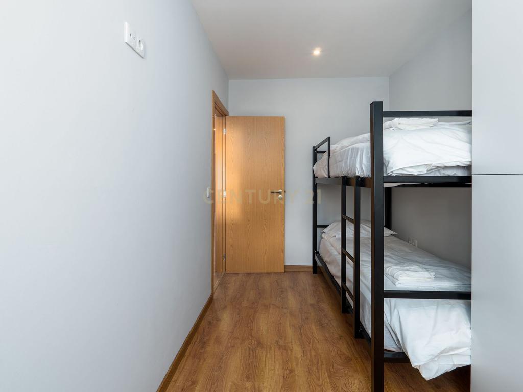 ANDAR MORADIA T4| VENDA| INVESTIMENTO| CENTRO DO PORTO - Image 15