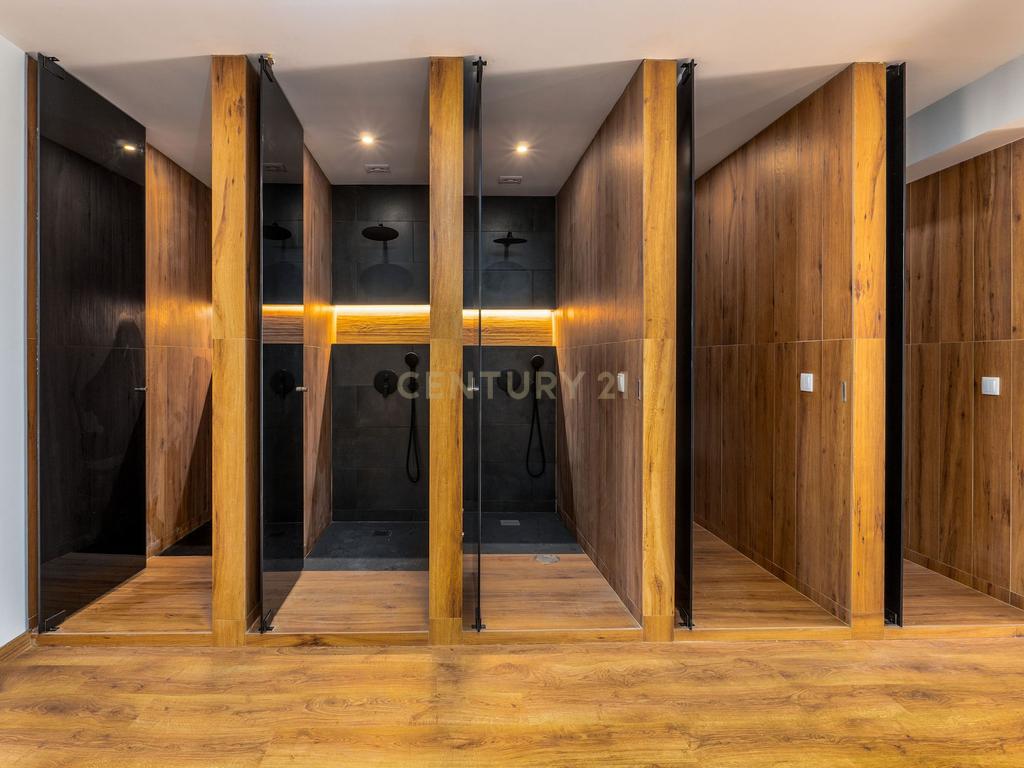 ANDAR MORADIA T4| VENDA| INVESTIMENTO| CENTRO DO PORTO - Image 6