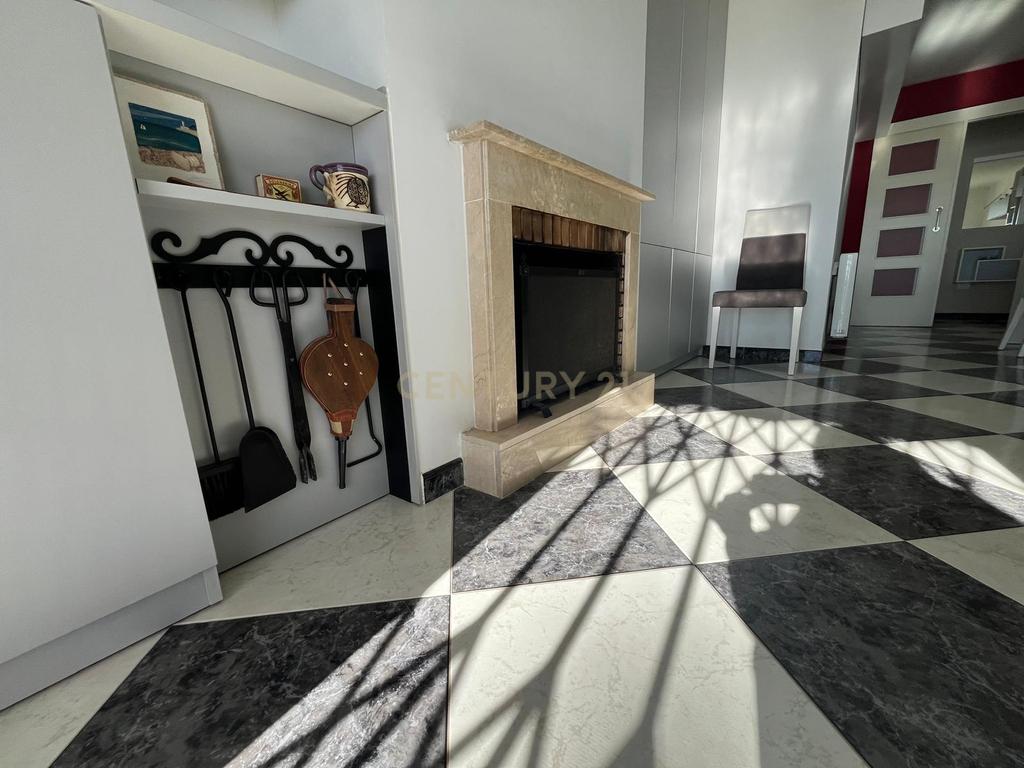 undefined - Image 17
