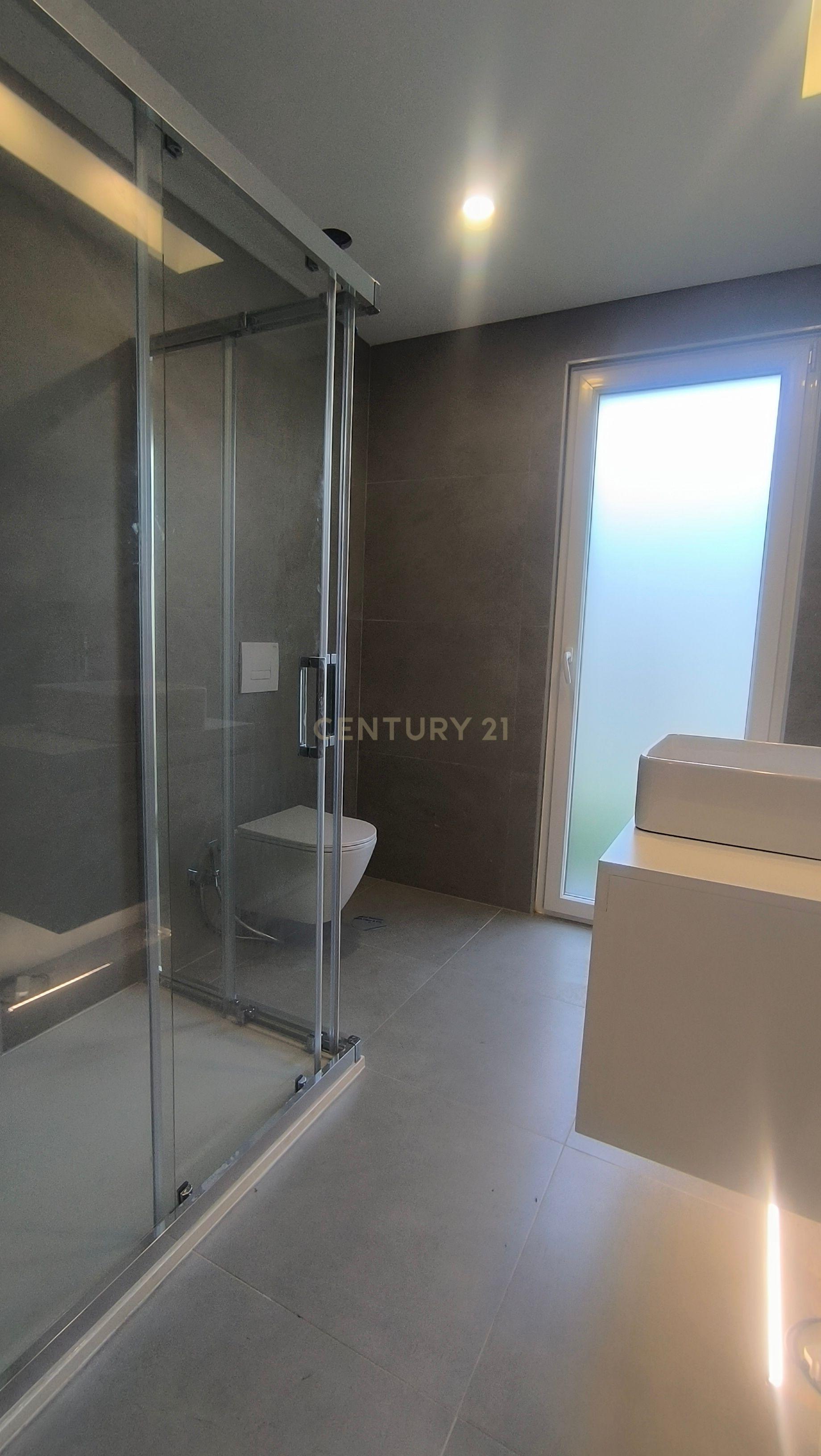 Moradia Construção Nova T5 C/ Piscina - Image 44