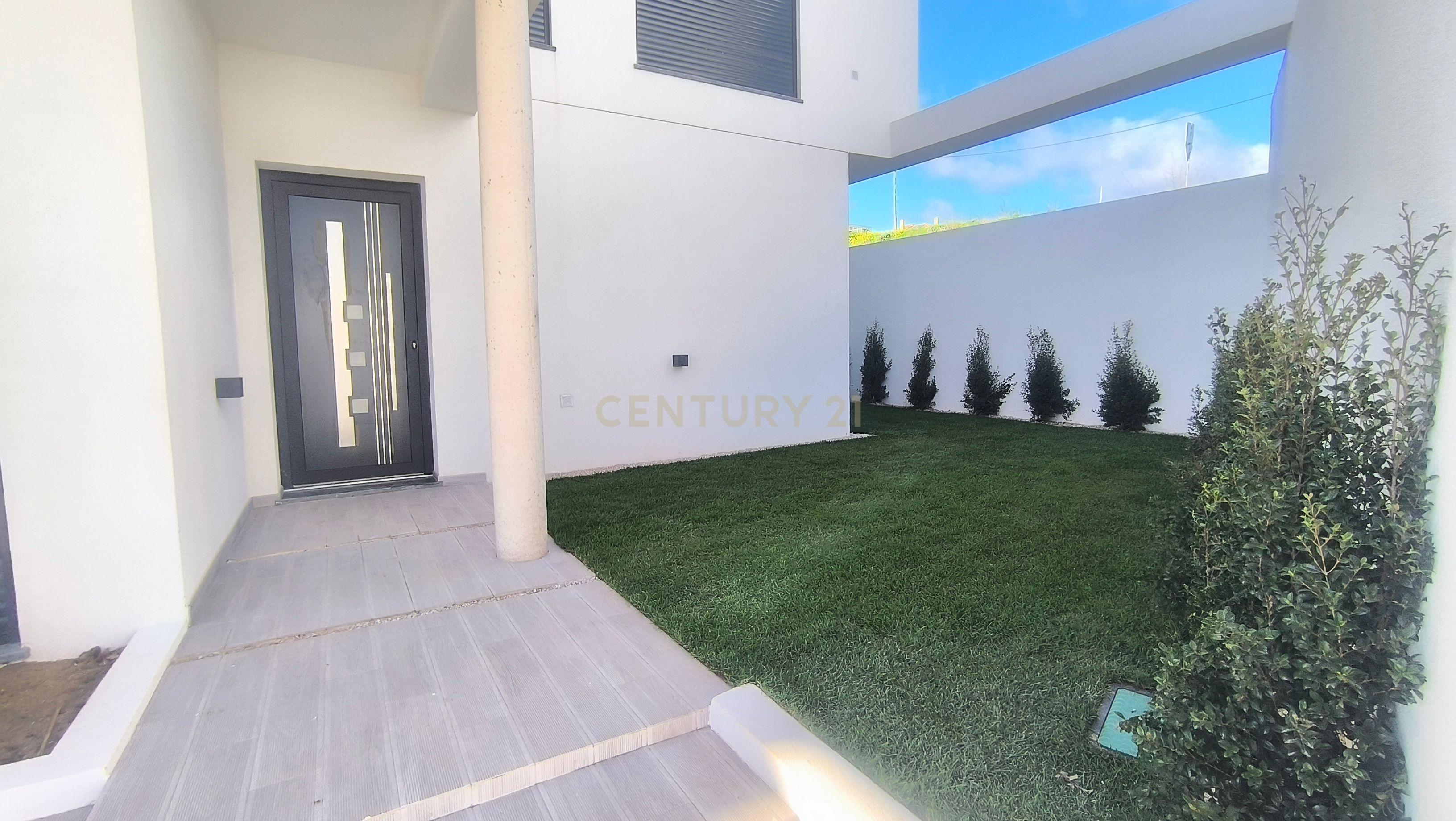 Moradia Construção Nova T5 C/ Piscina - Image 49
