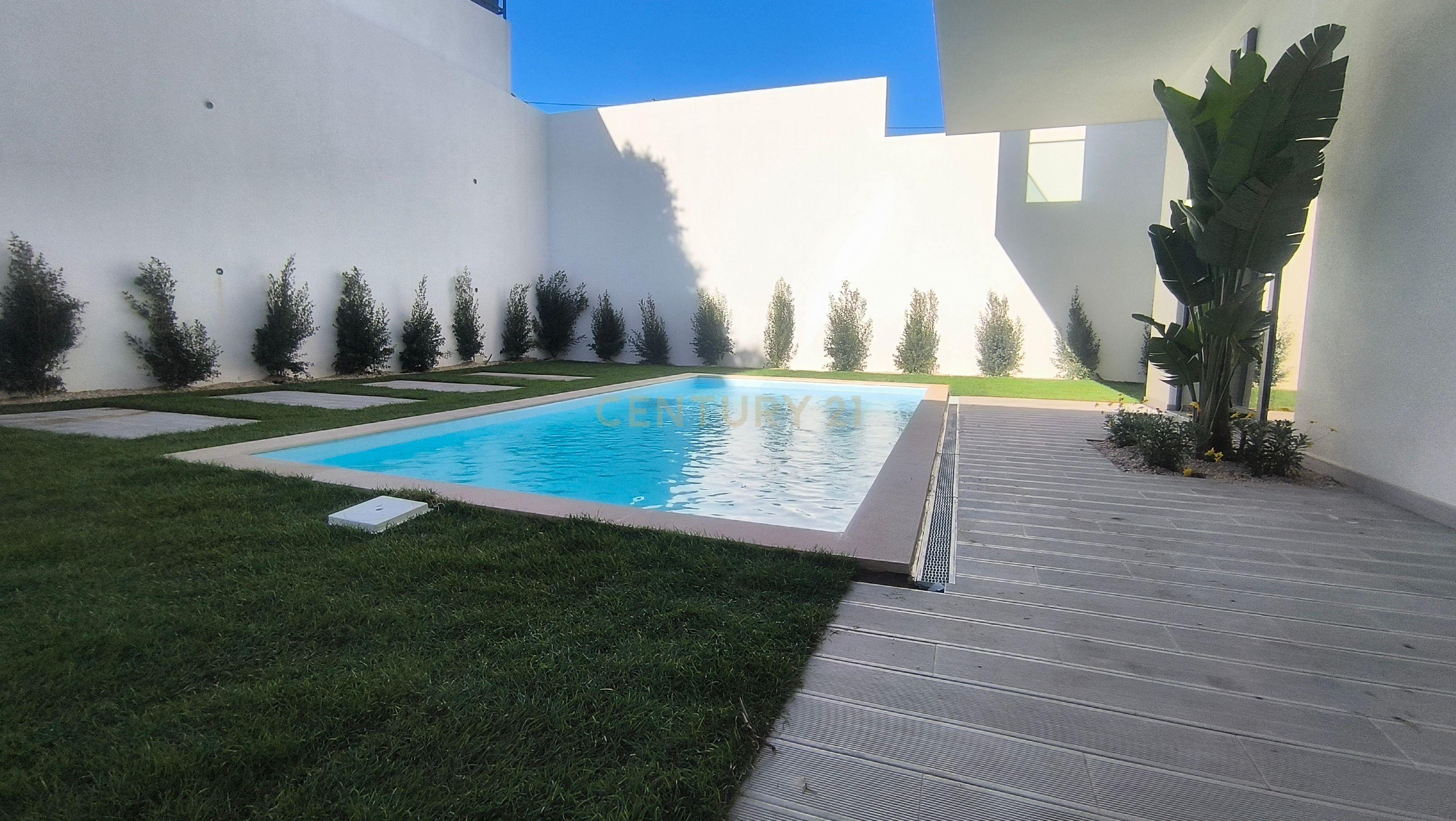 Moradia Construção Nova T5 C/ Piscina - Image 50