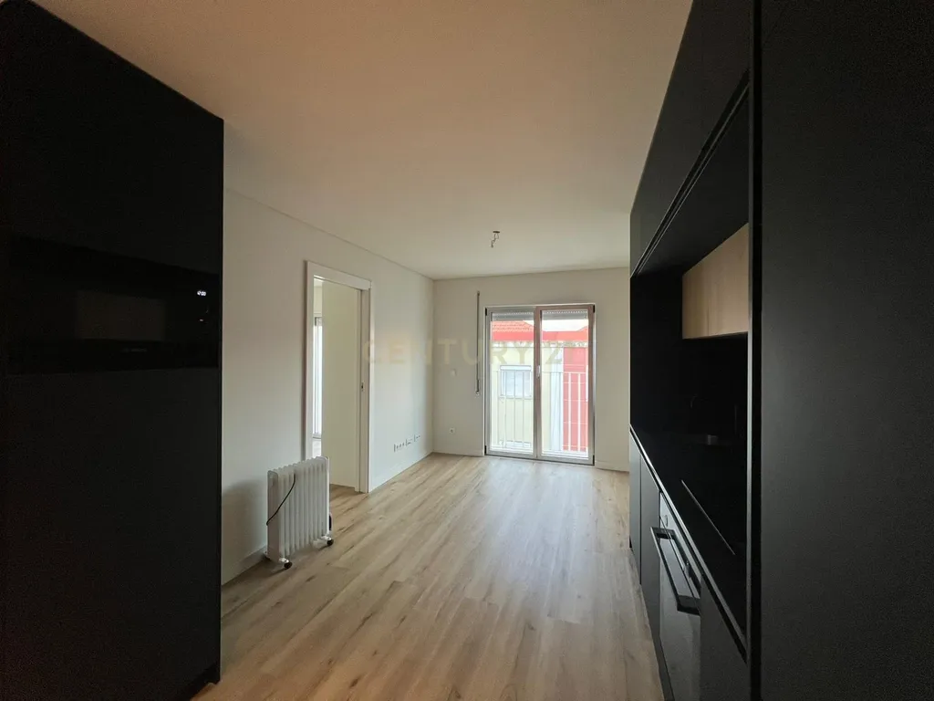 Apartamento Moderno em Moscavide, Loures - Image 3