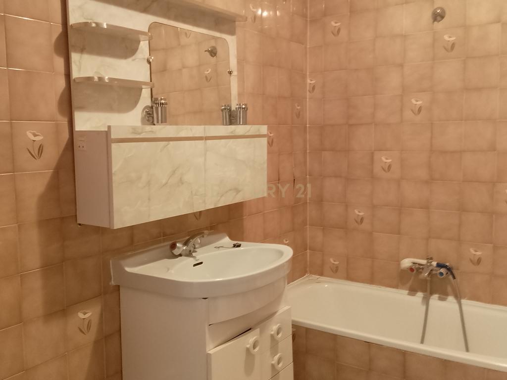 undefined - Image 6