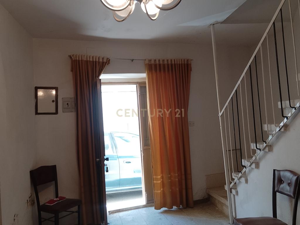 undefined - Image 2