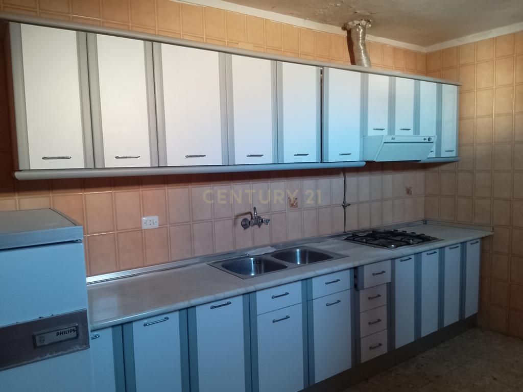undefined - Image 5
