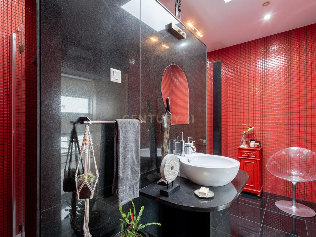 Moderna moradia T4 de luxo com terreno para investimento - Alcanena - Santarém - Image 26