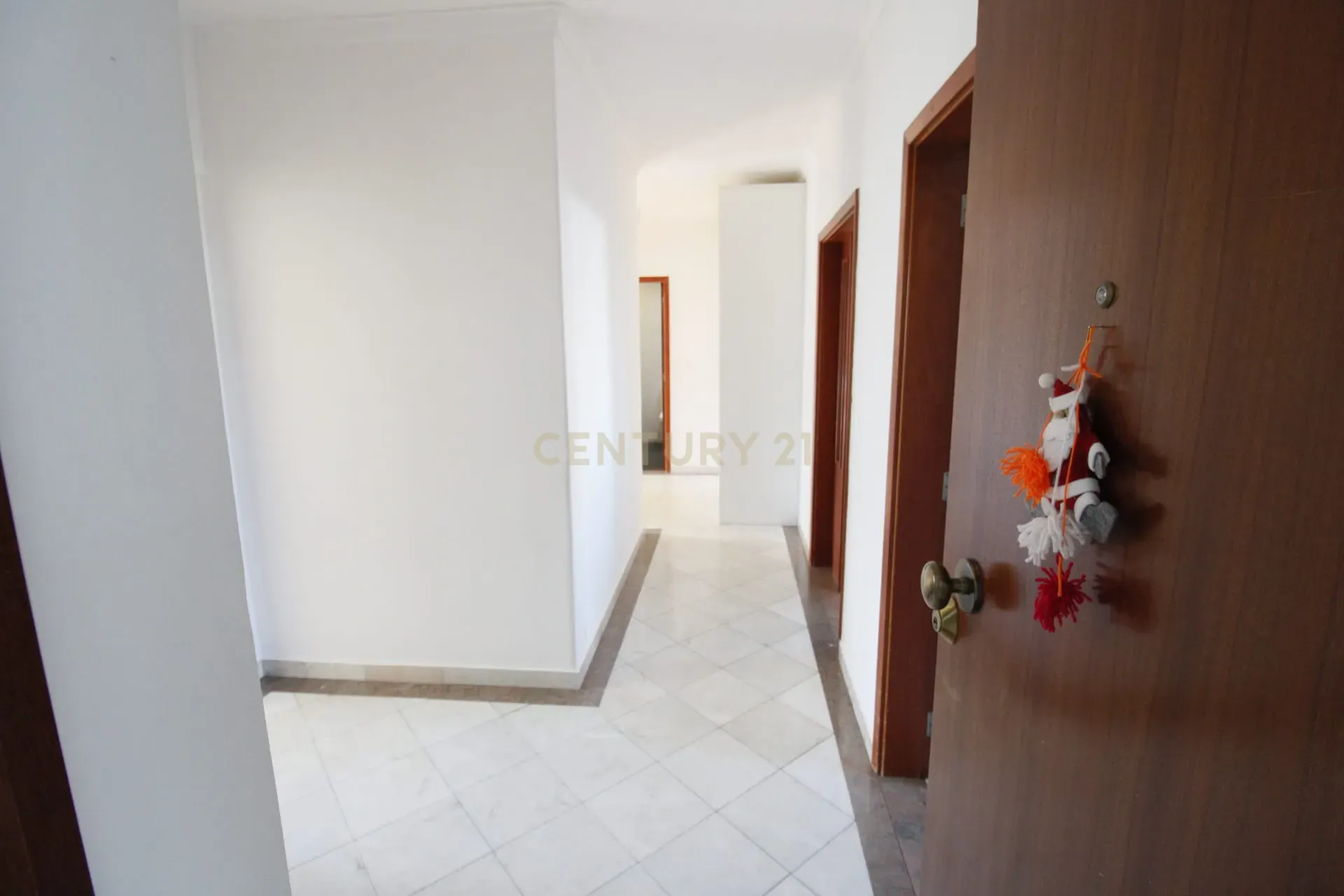 Apartamento T3 com Vista Serra em Alcabideche – Cascais - Image 15