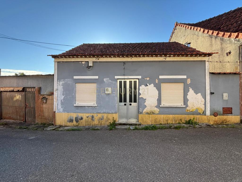 Casa tipo T-2 mais T-0 - Image 2