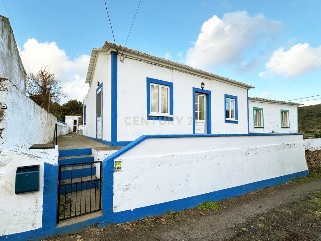 Casa T2 no Juncal, Praia da Vitória- ilha Terceira. - Image 8