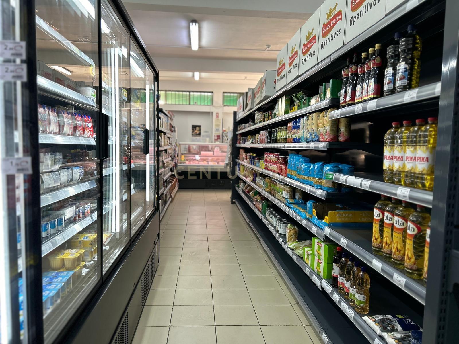 Trespasse de Mini-Mercado em Faro – Excelente Localização - Image 5