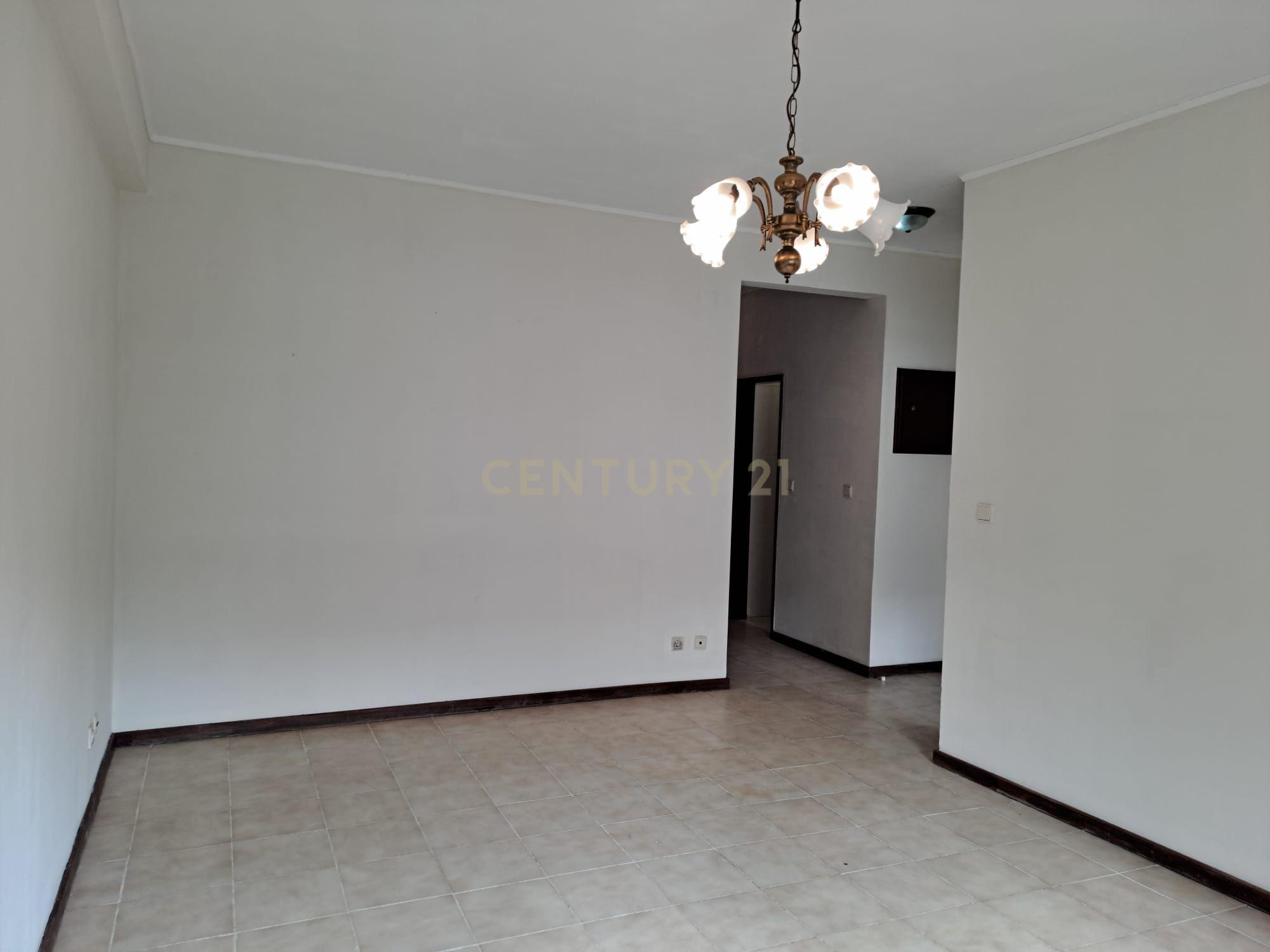 Apartamento T3 | Loures - Image 2