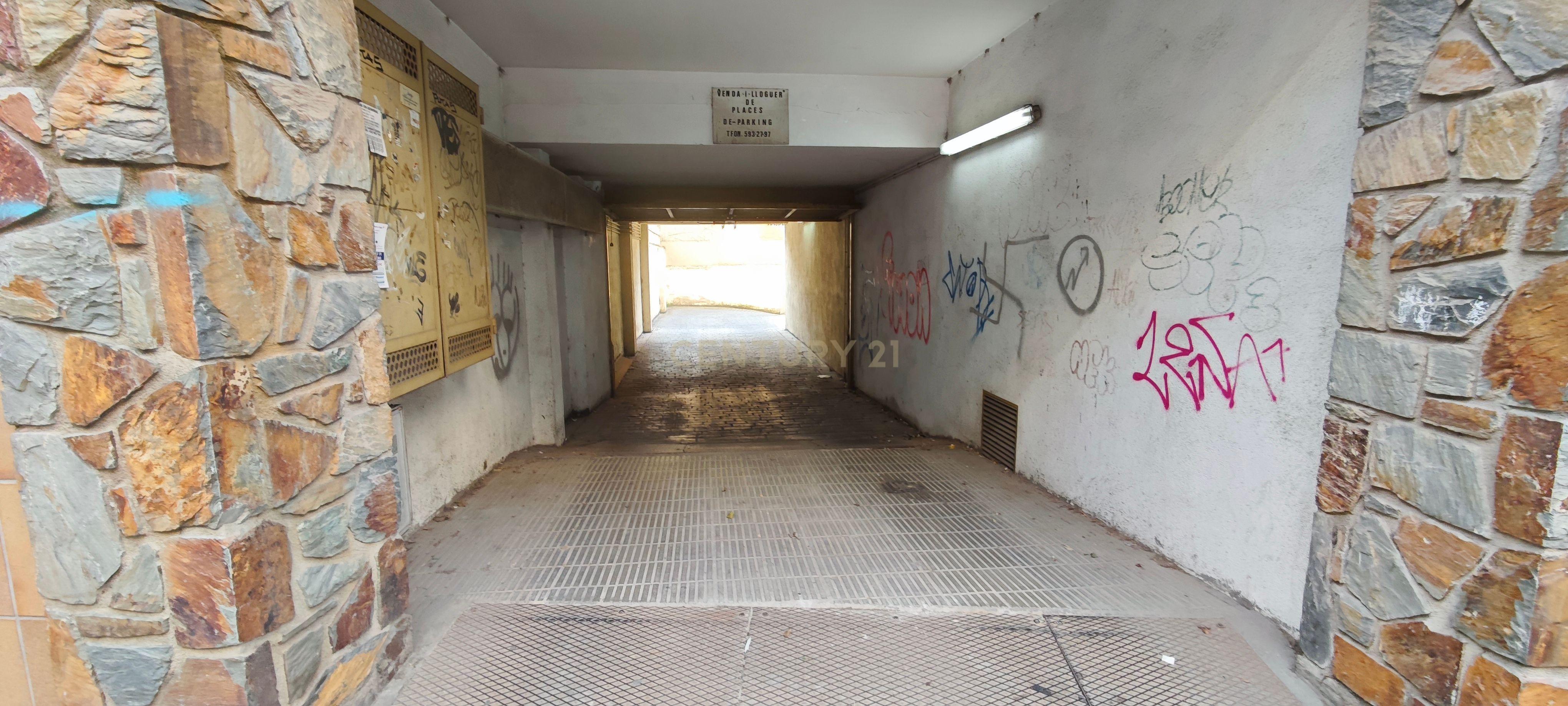 undefined - Image 6