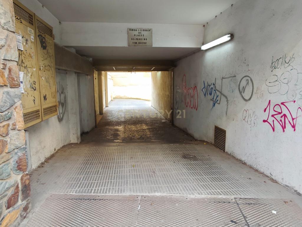 undefined - Image 6