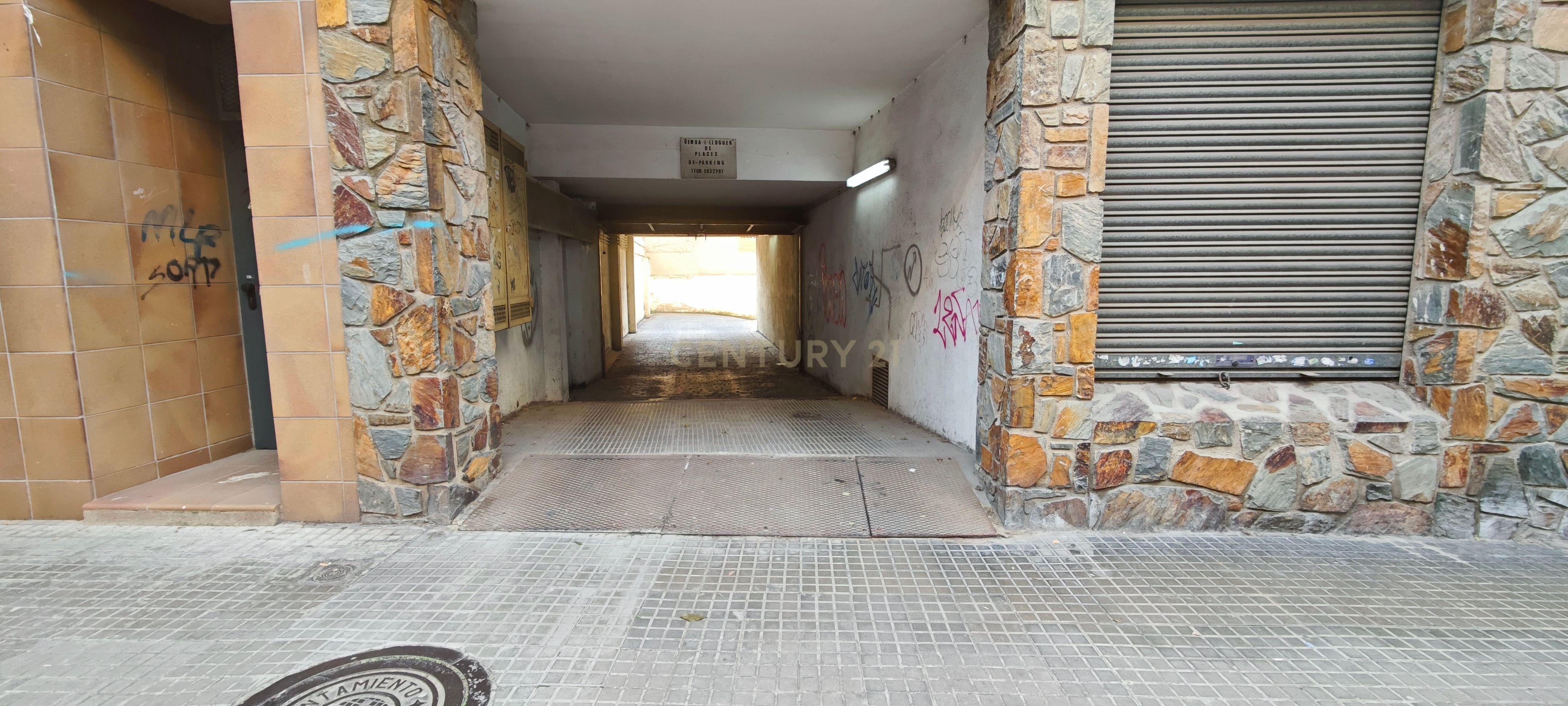 undefined - Image 3