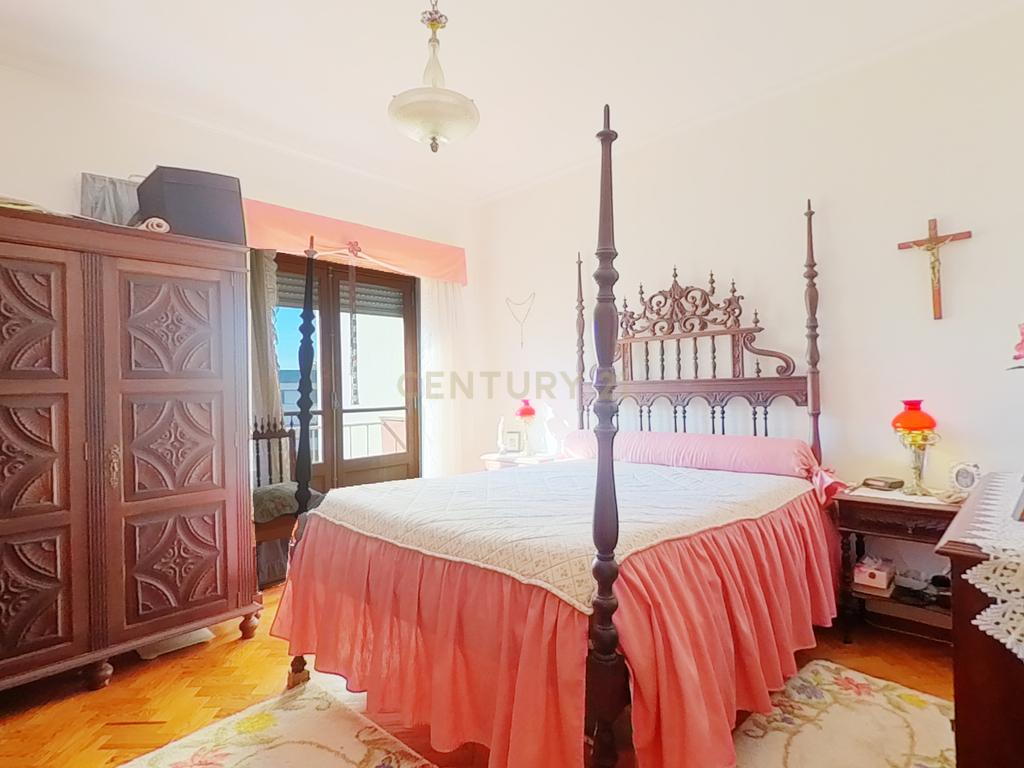 Moradia T2+T1 no Bairro de São José, Cascais - Image 25