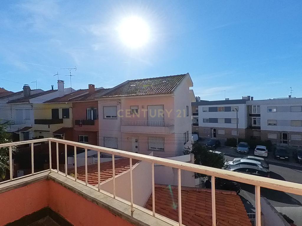 Moradia T2+T1 no Bairro de São José, Cascais - Image 27