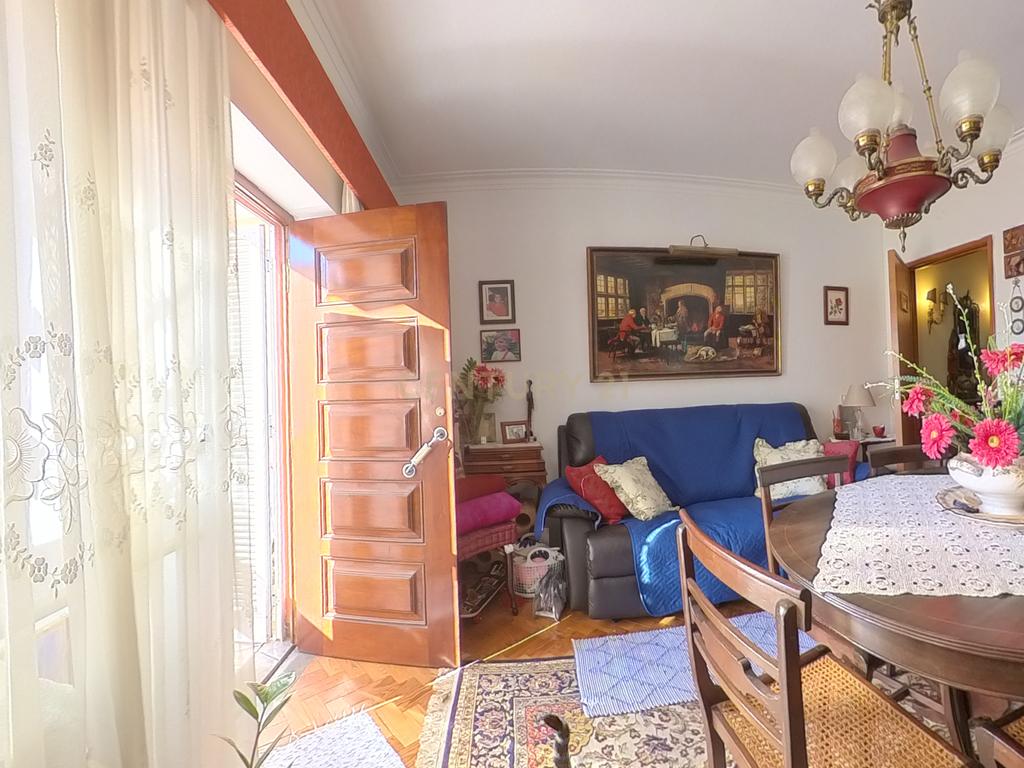 Moradia T2+T1 no Bairro de São José, Cascais - Image 15