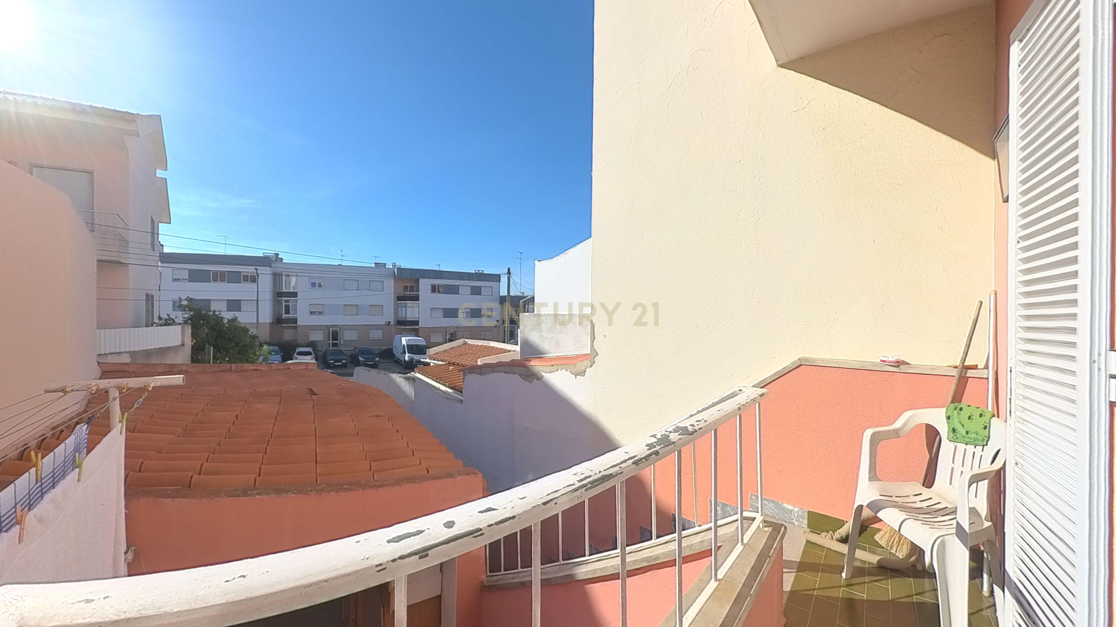 Moradia T2+T1 no Bairro de São José, Cascais - Image 17