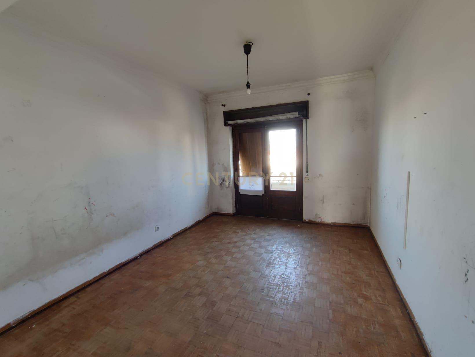 Apartamento T2 em Samora Correia - Image 12