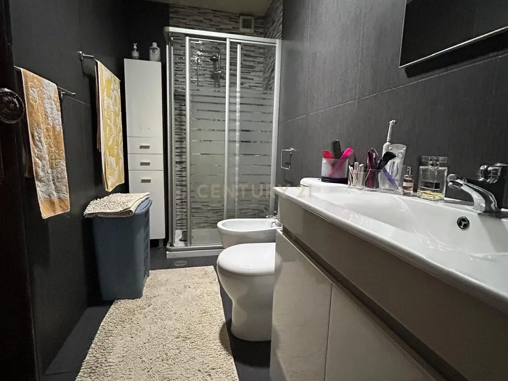Moradia T4 com Piscina e Terreno – Fafe - Image 21