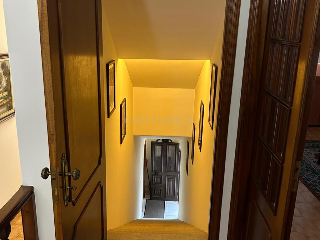 Moradia T4 com Piscina e Terreno – Fafe - Image 18