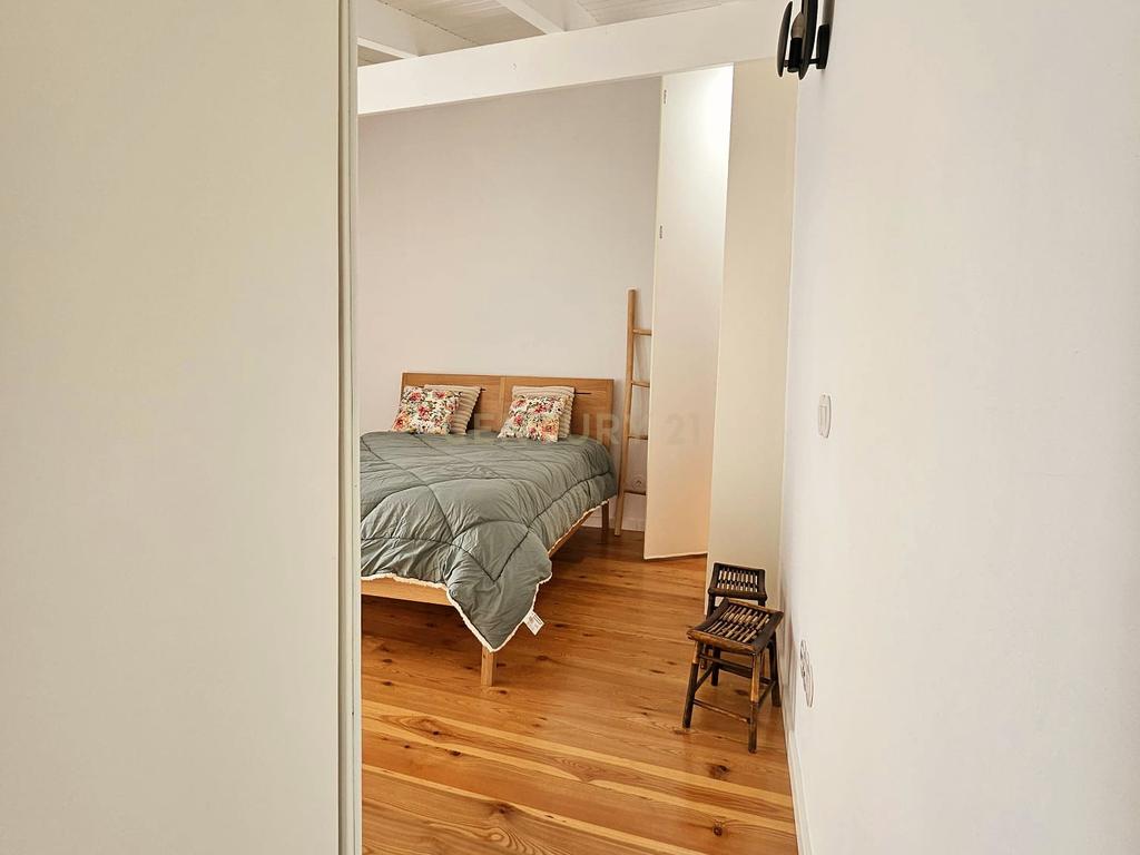 Moradia T2 Recentemente Recuperada Com Espaço Exterior Alcacovas, Évora - Image 37