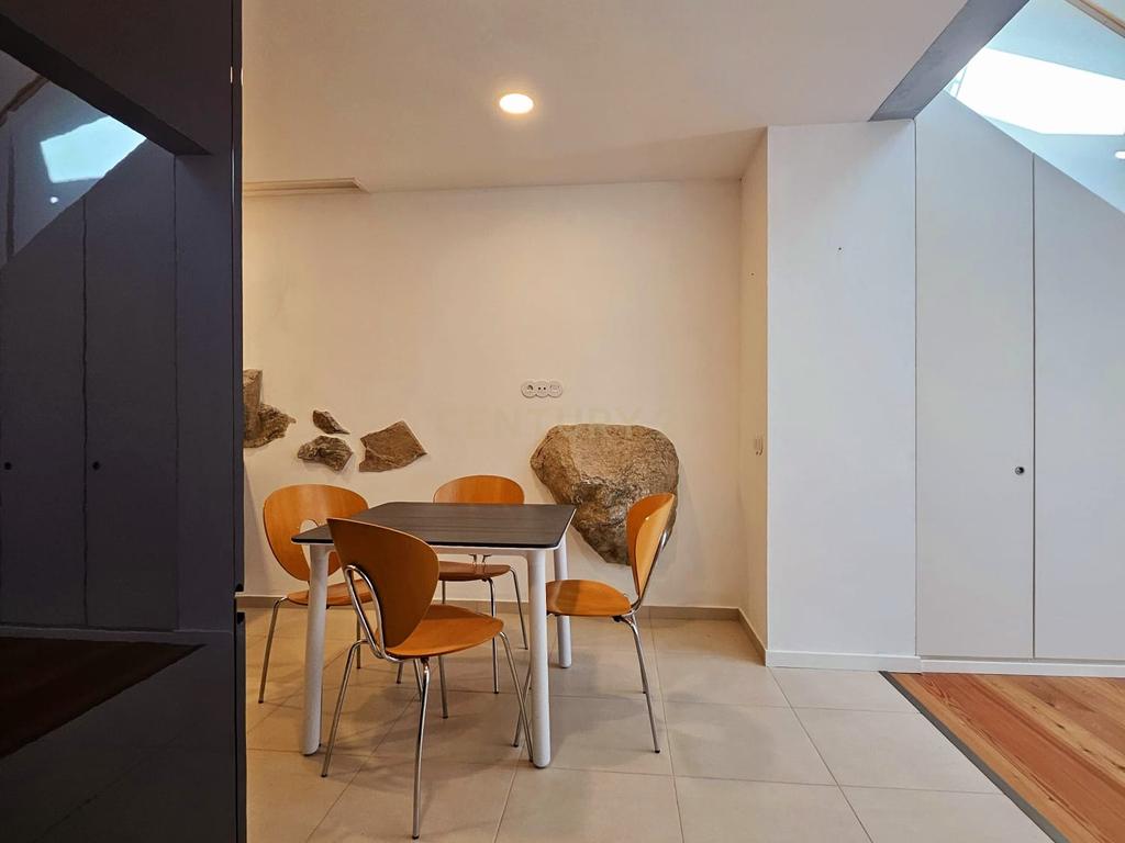 Moradia T2 Recentemente Recuperada Com Espaço Exterior Alcacovas, Évora - Image 19