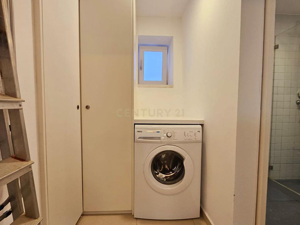 Moradia T2 Recentemente Recuperada Com Espaço Exterior Alcacovas, Évora - Image 12