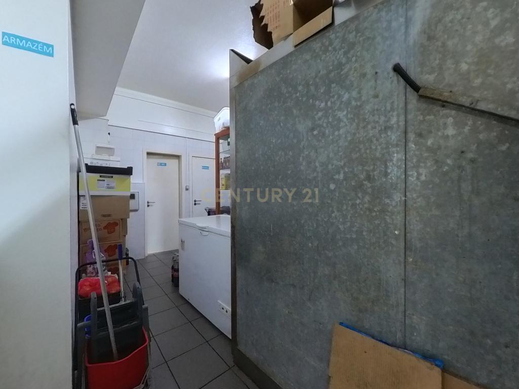 Trespasse de Churrasqueira em Torres Vedras - Image 25