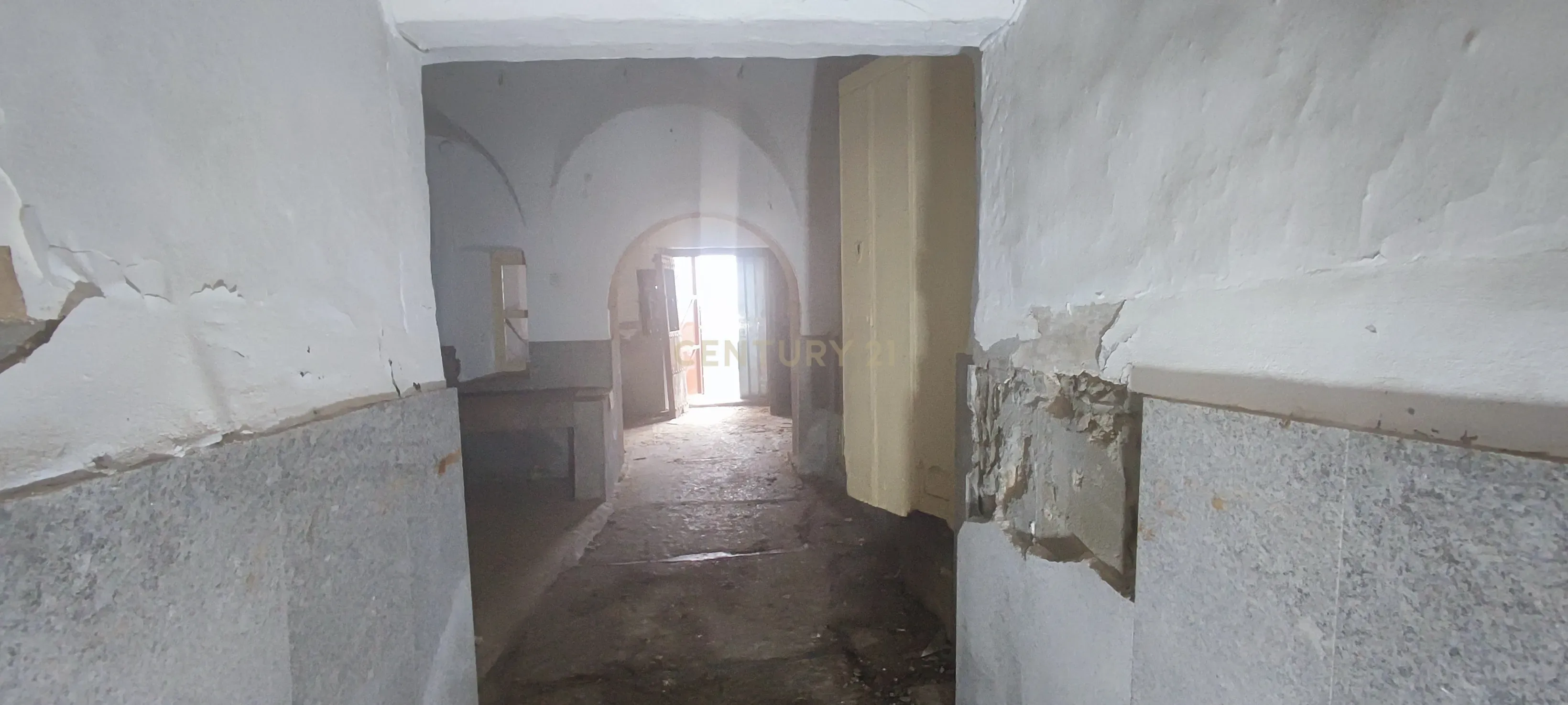 undefined - Image 13