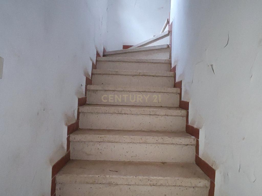 undefined - Image 13