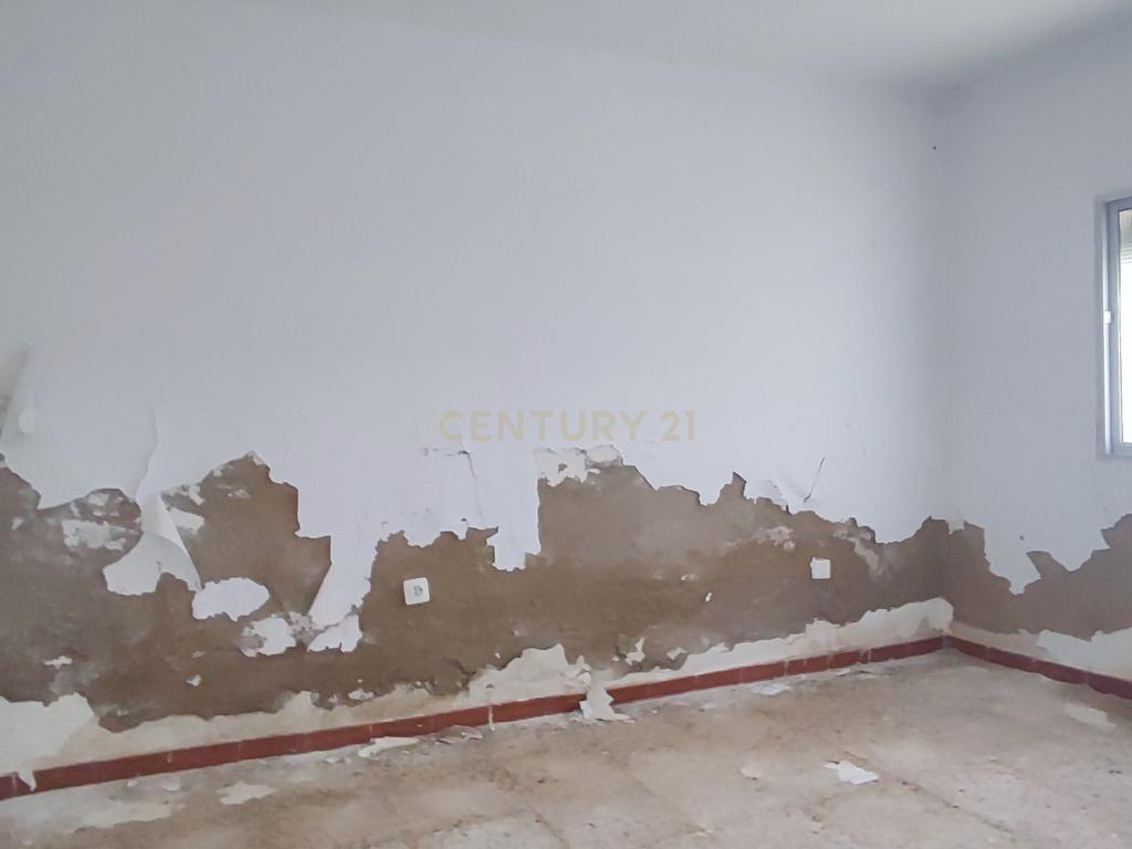 undefined - Image 4