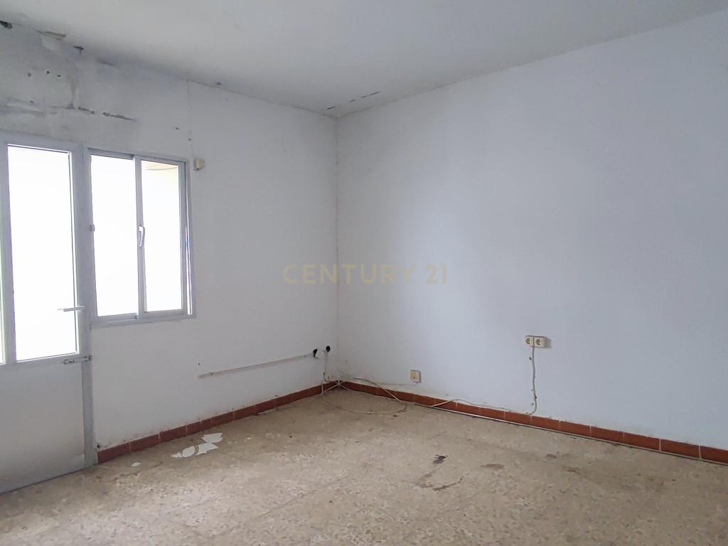 undefined - Image 12