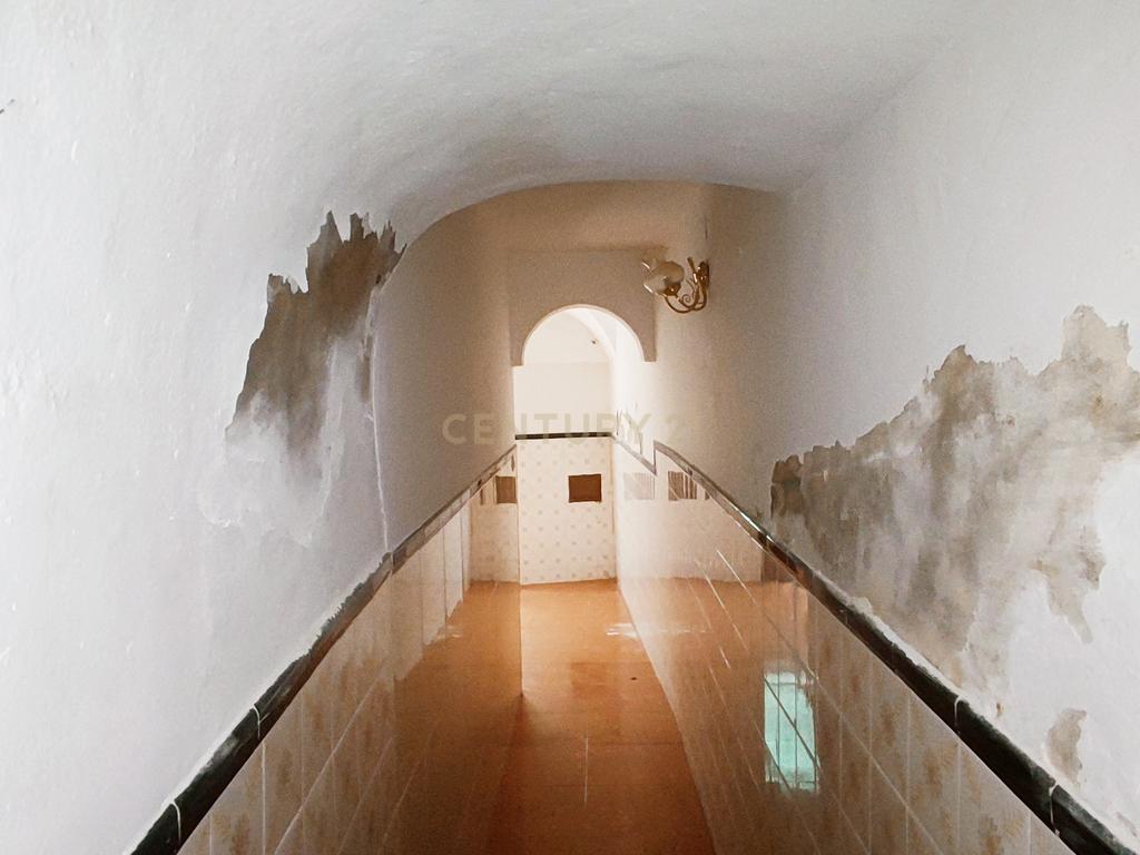 undefined - Image 15