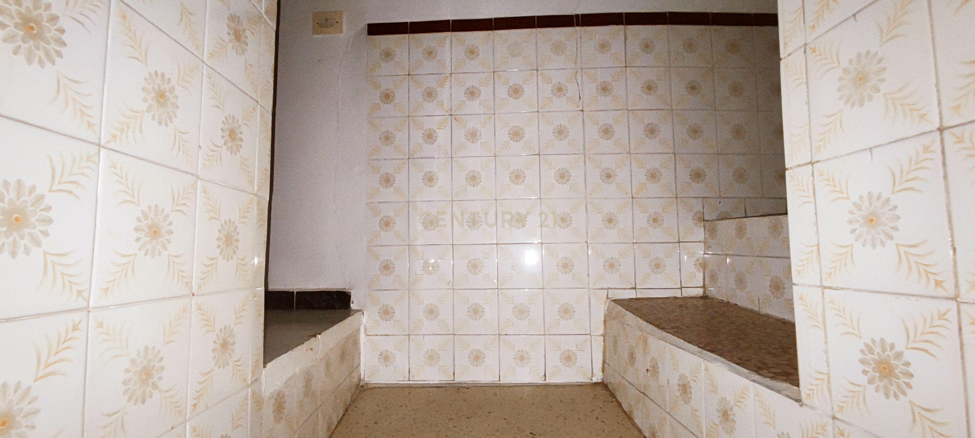 undefined - Image 14