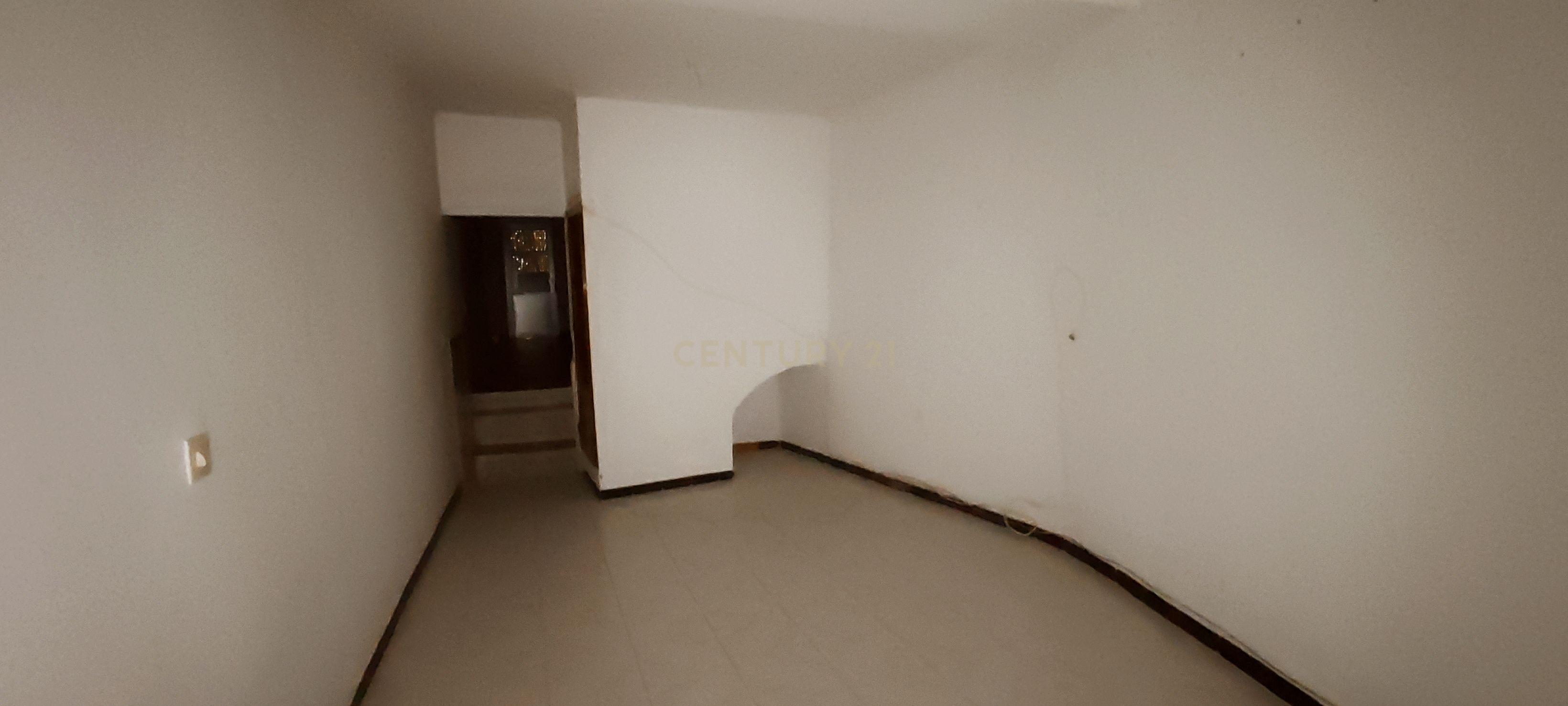 undefined - Image 18