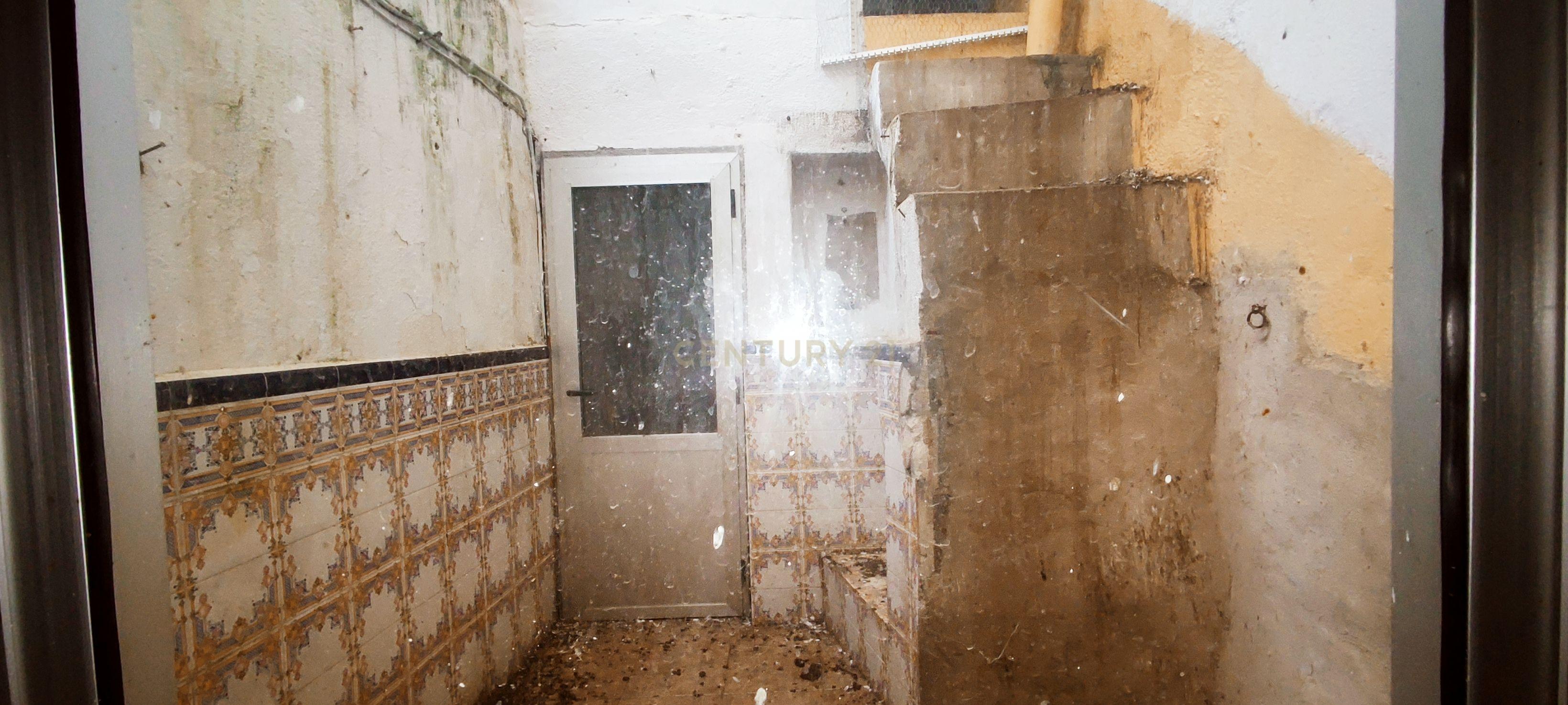undefined - Image 9
