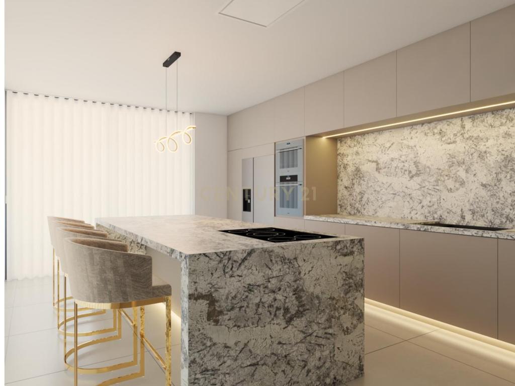 Magnifica Moradia T5 com mais de 300m2 - Image 12