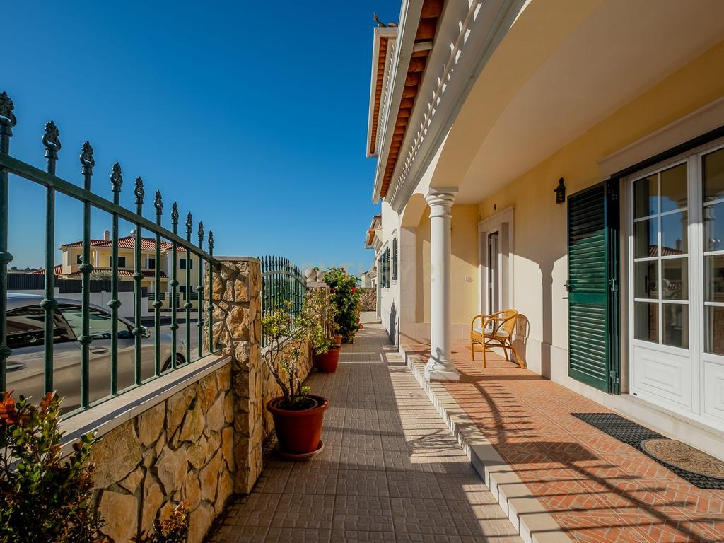 Moradia T4 em bairro residencial no Barril,  Mafra - Image 24