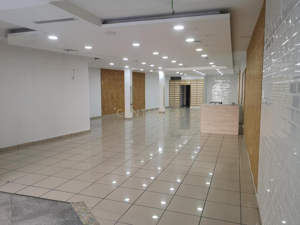 undefined - Image 1