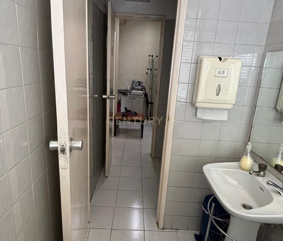 Escritorio com 75 m2 na Av Infante Santo - Image 6